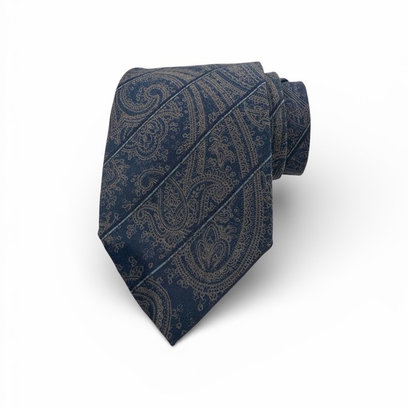 Canali Tonal Paisley Silk Jacquard “style” tie - Picture 2 of 7